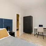 Holzera Prestige Apartment